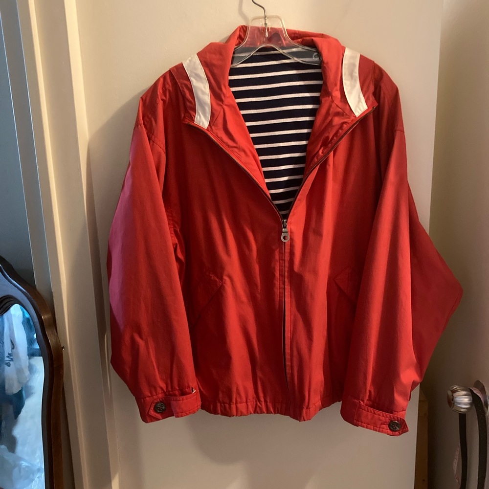 Cute cotton vintage “LF” woman’s XL jacket.